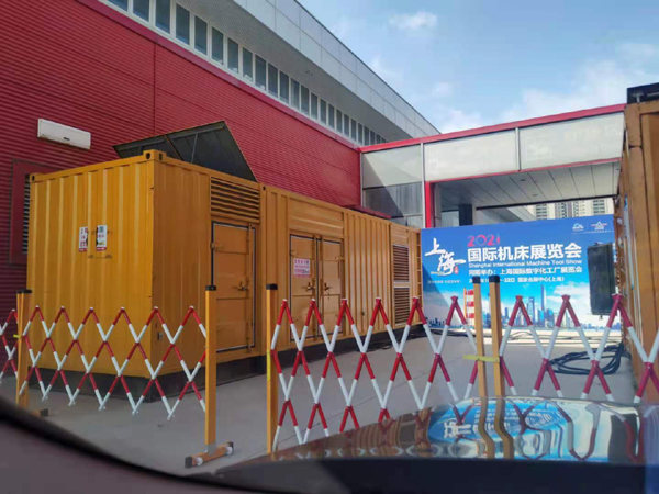 通许发电车出租-发电机无电压或电压太低怎么办？