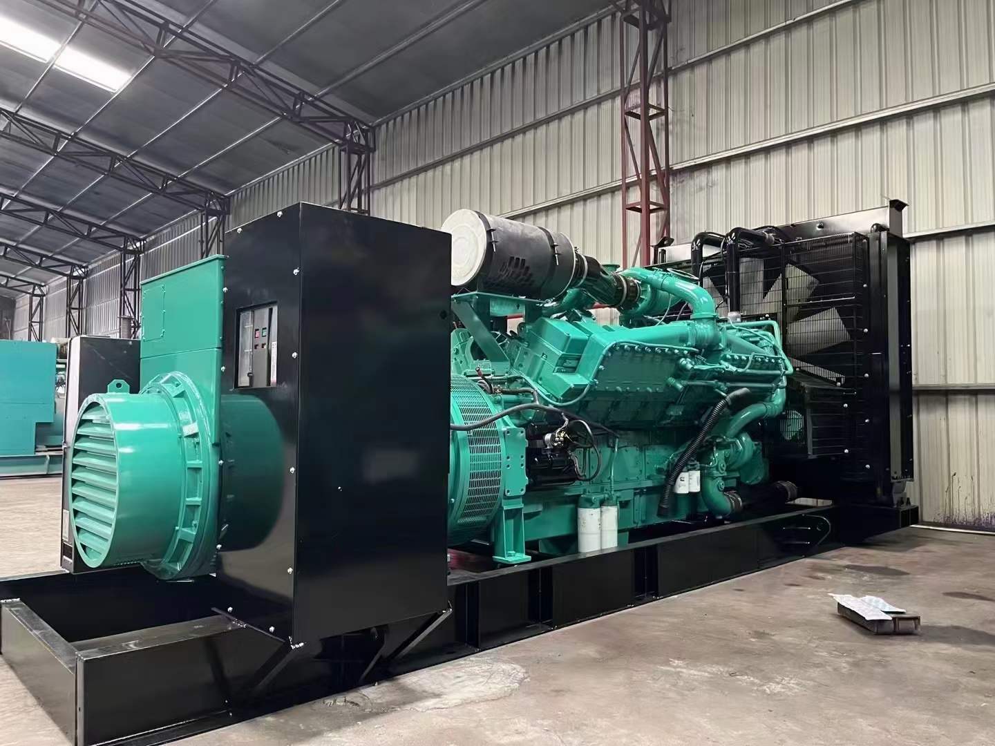 通许如何降低 800kW 柴油发电机输出电流的波动？